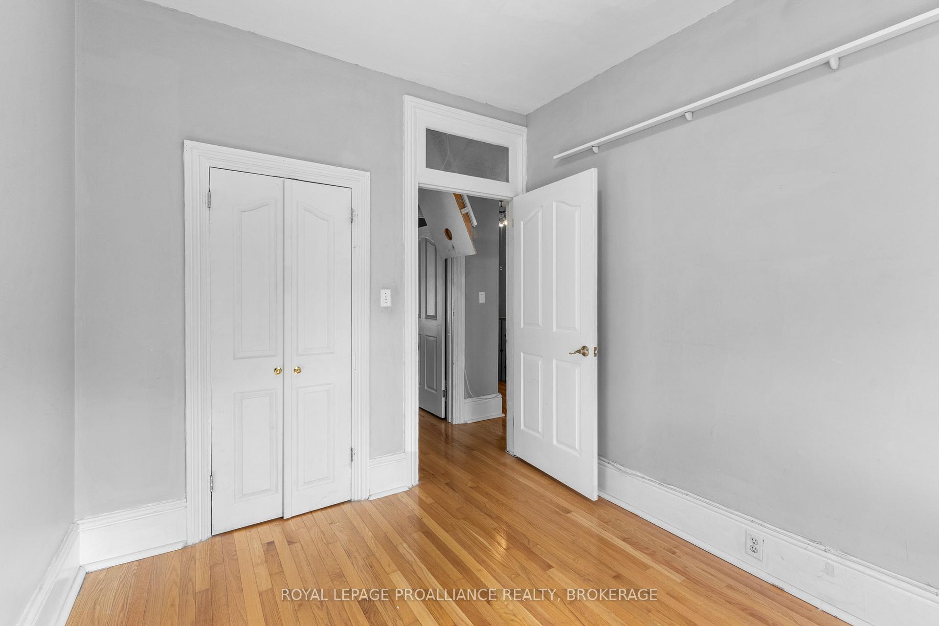 Photo 31 of 153 Montreal Street, Kingston, East of Sir John A. Blvd — HOMEH