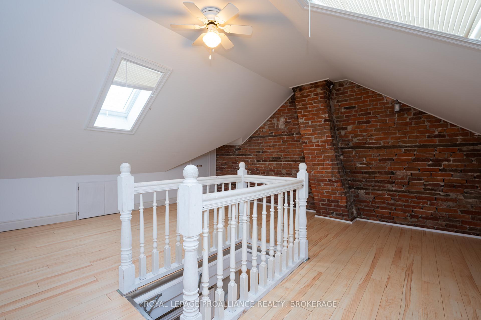 Photo 35 of 153 Montreal Street, Kingston, East of Sir John A. Blvd — HOMEH
