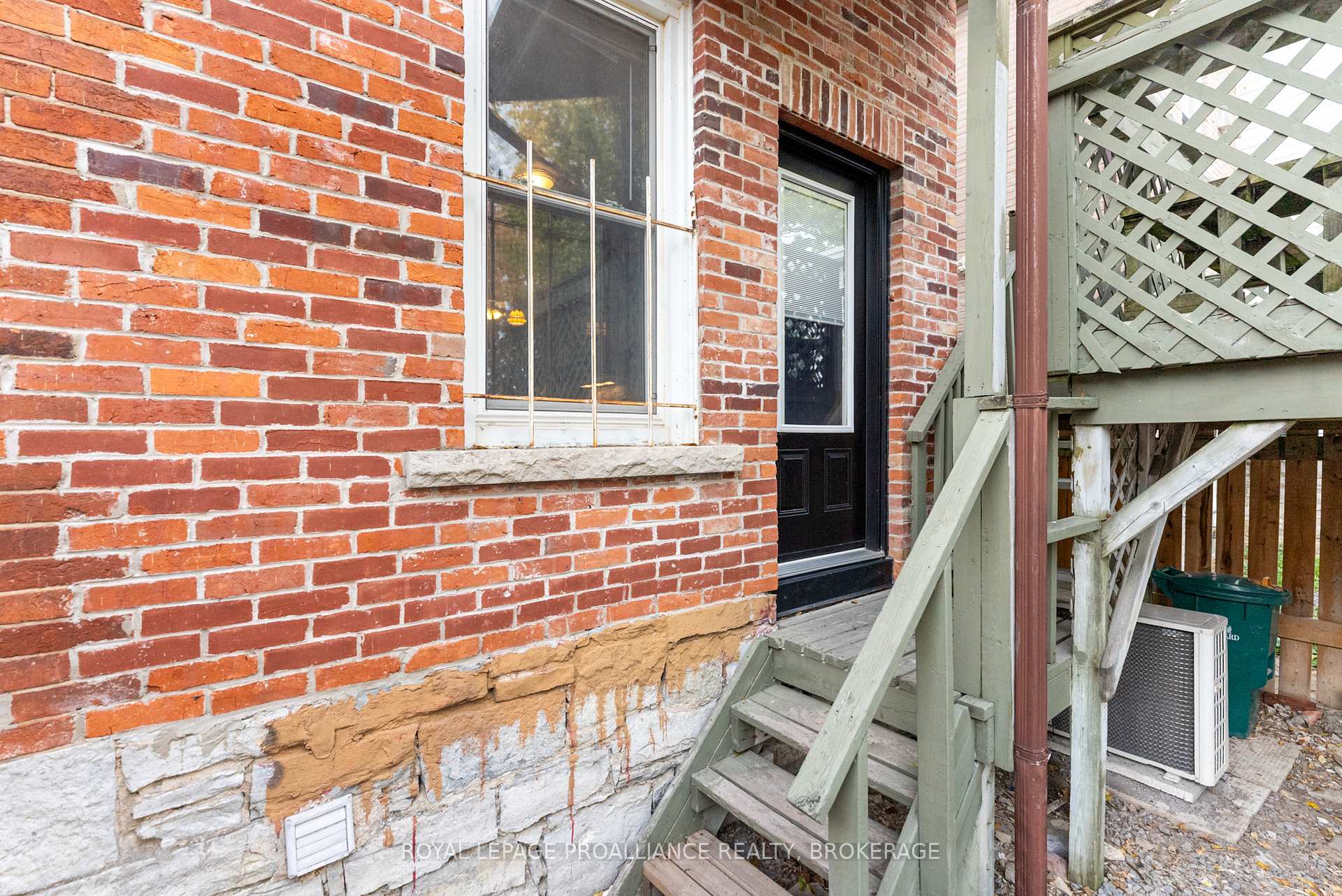Photo 45 of 153 Montreal Street, Kingston, East of Sir John A. Blvd — HOMEH