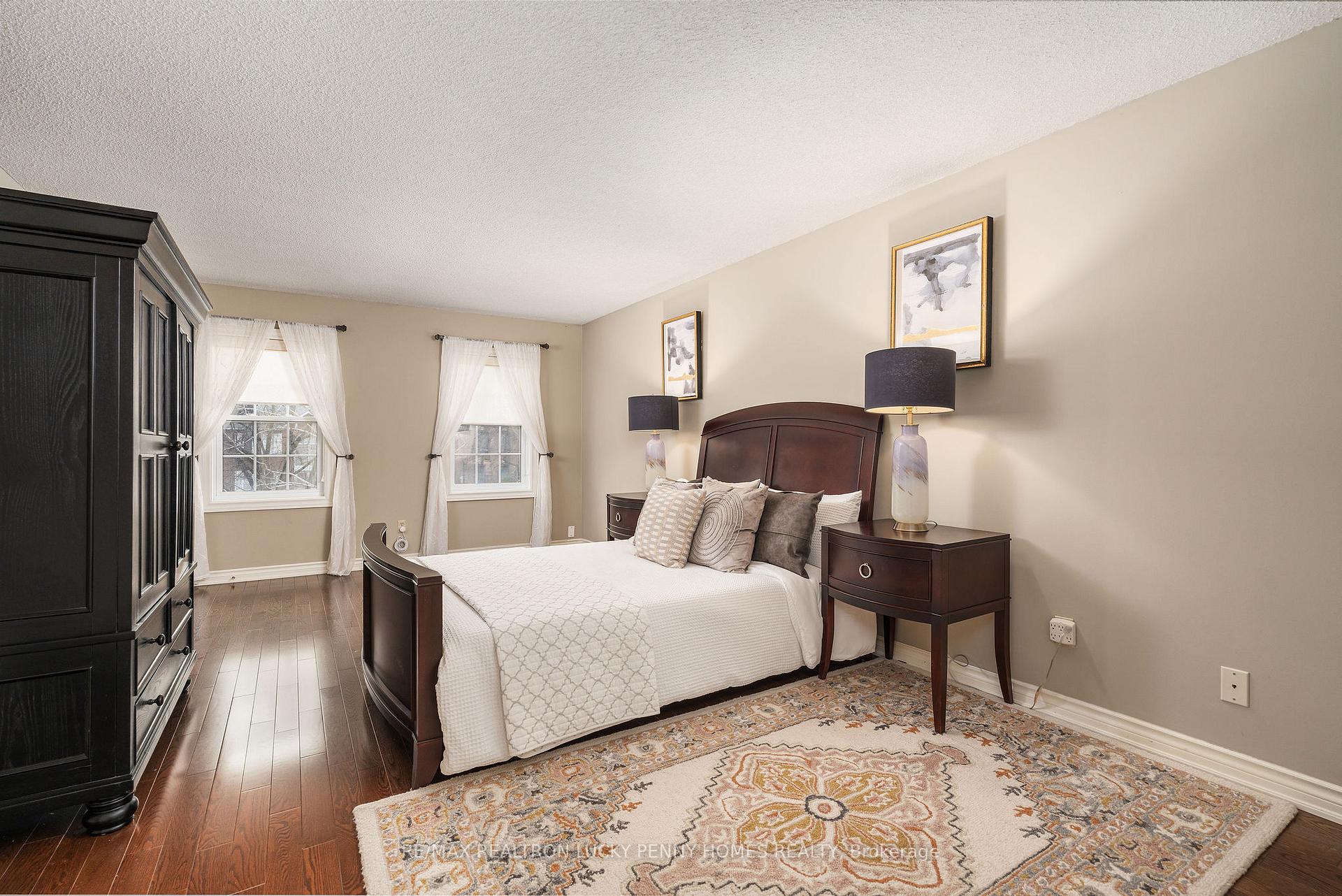 Photo 20 of 124 Aitken Circle, Markham, Unionville — HOMEH