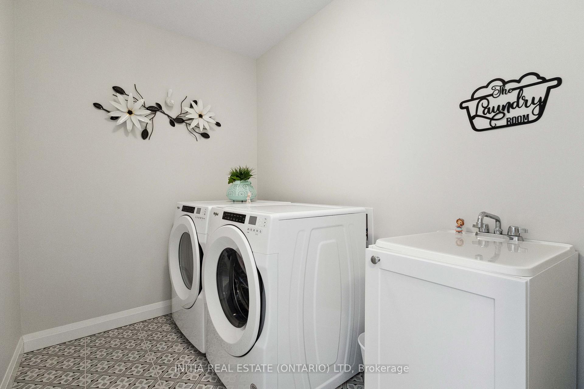 Photo 28 of Unit 110, 93 Stonefield Lane, Middlesex Centre, Ilderton — HOMEH
