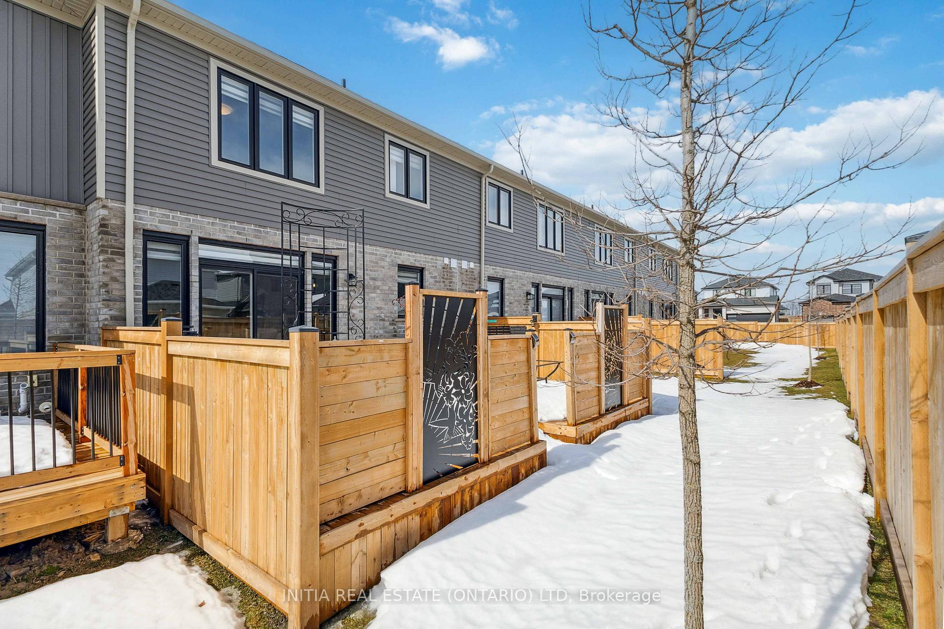 Photo 45 of Unit 110, 93 Stonefield Lane, Middlesex Centre, Ilderton — HOMEH