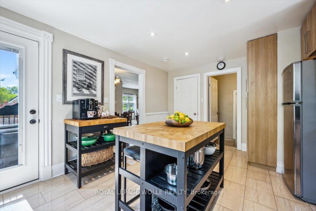 Photo 16 of 110 Wilhelm Street, Kitchener, Mount Hope Huron Park — HOMEH