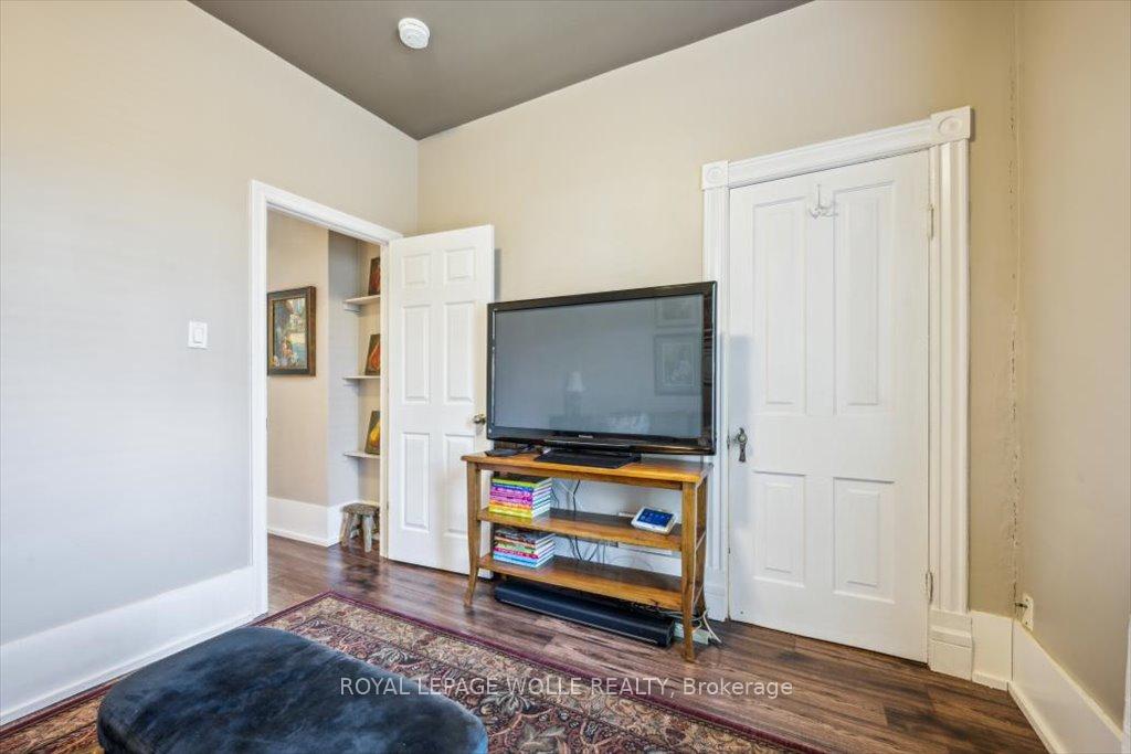 Photo 19 of 110 Wilhelm Street, Kitchener, Mount Hope Huron Park — HOMEH