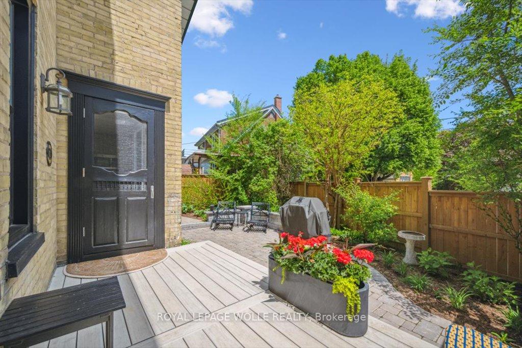 Photo 35 of 110 Wilhelm Street, Kitchener, Mount Hope Huron Park — HOMEH