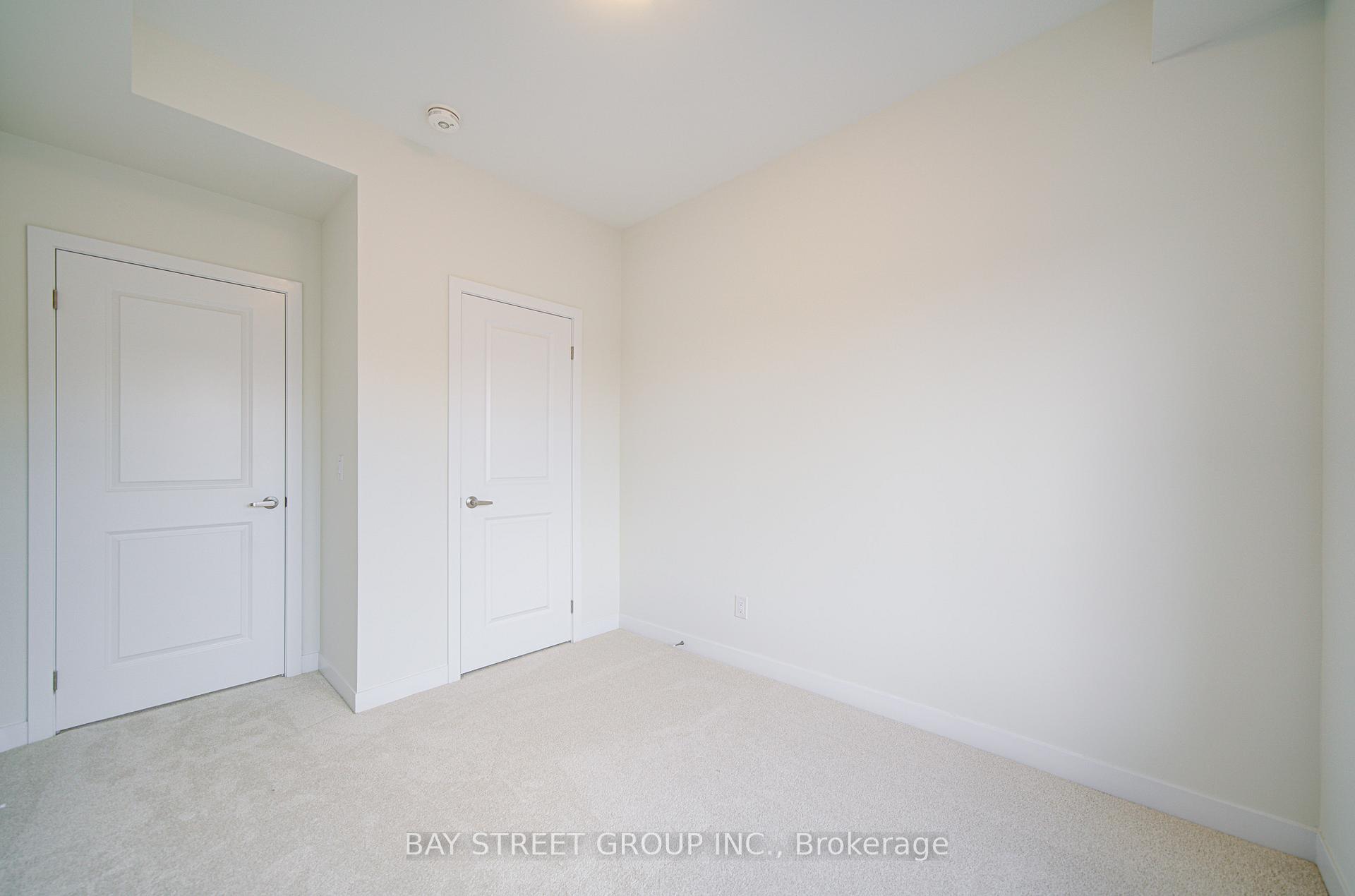 Photo 29 of 61 York Downs Boulevard, Markham, Angus Glen — HOMEH