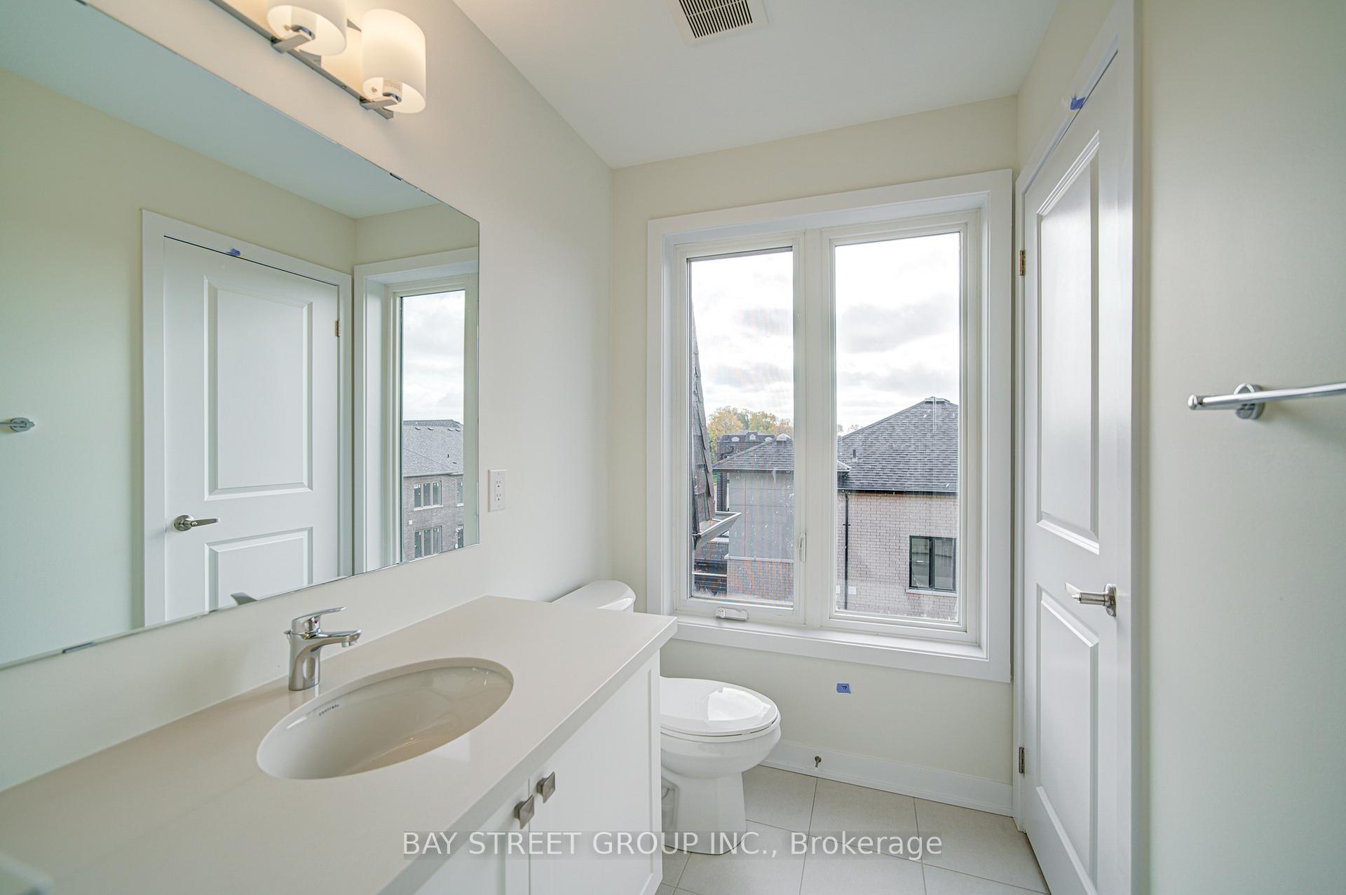 Photo 32 of 61 York Downs Boulevard, Markham, Angus Glen — HOMEH