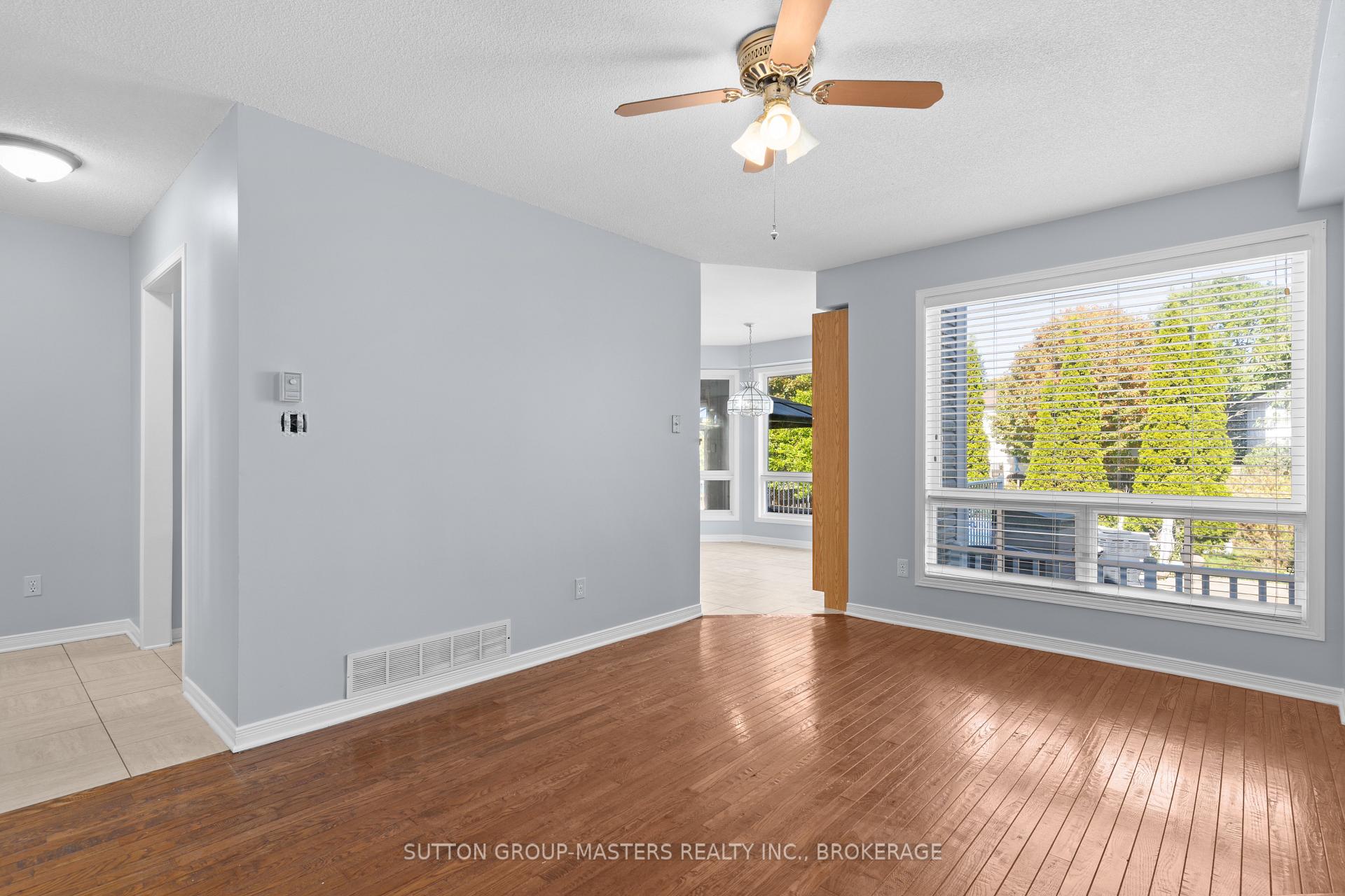 Photo 16 of 514 Barnsley Crescent, Kingston, City Southwest — HOMEH