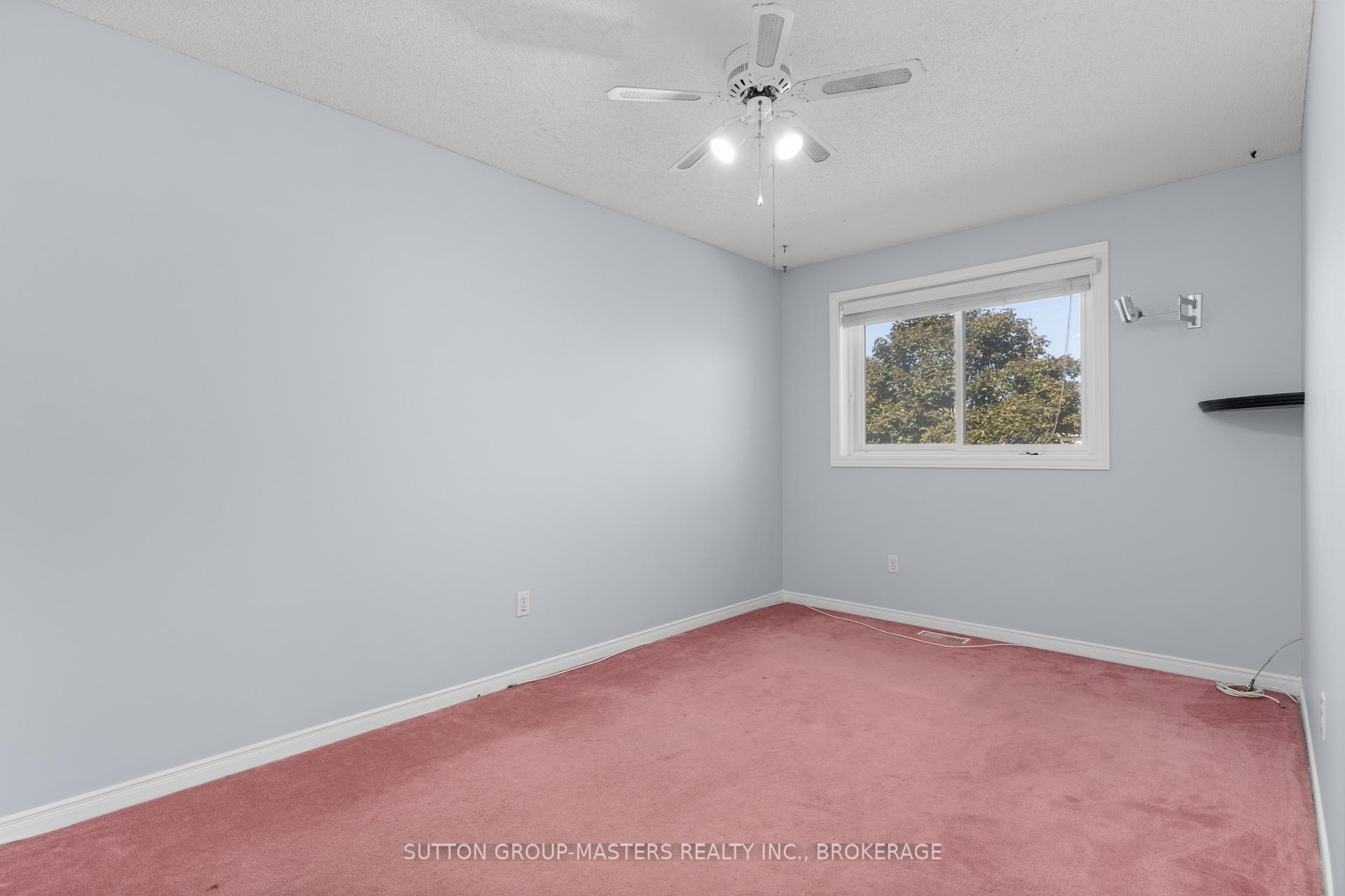 Photo 31 of 514 Barnsley Crescent, Kingston, City Southwest — HOMEH