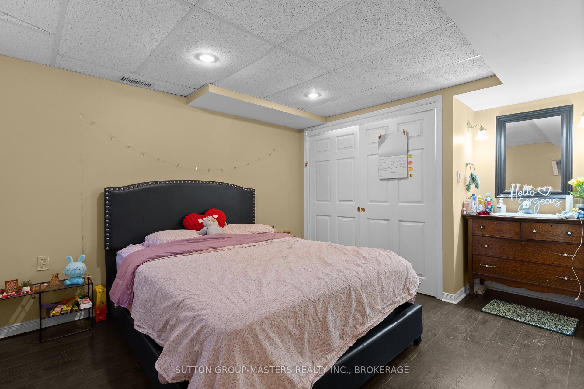 Photo 37 of 514 Barnsley Crescent, Kingston, City Southwest — HOMEH