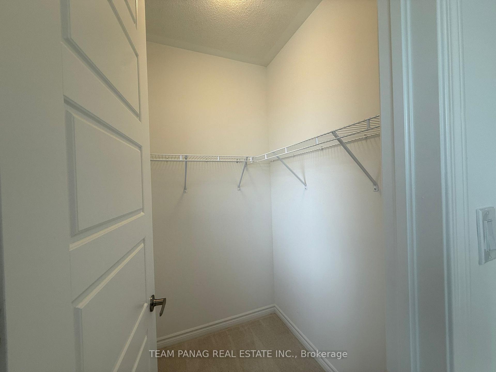 Photo 9 of 1293 Whitlock Avenue, Milton, Bowes — HOMEH