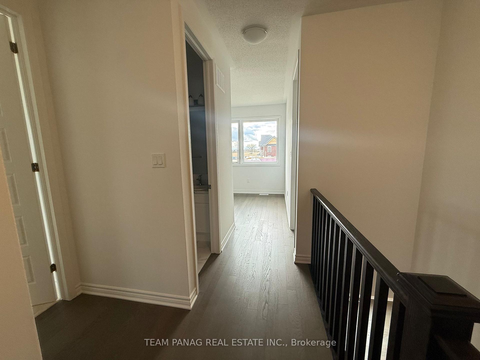 Photo 10 of 1293 Whitlock Avenue, Milton, Bowes — HOMEH