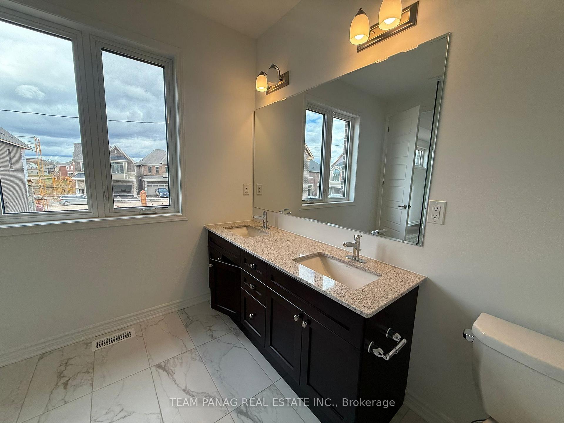 Photo 12 of 1293 Whitlock Avenue, Milton, Bowes — HOMEH