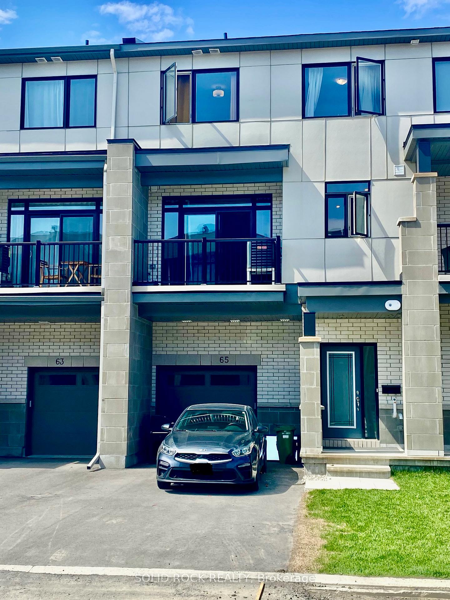 Front of 65 Arinto Place