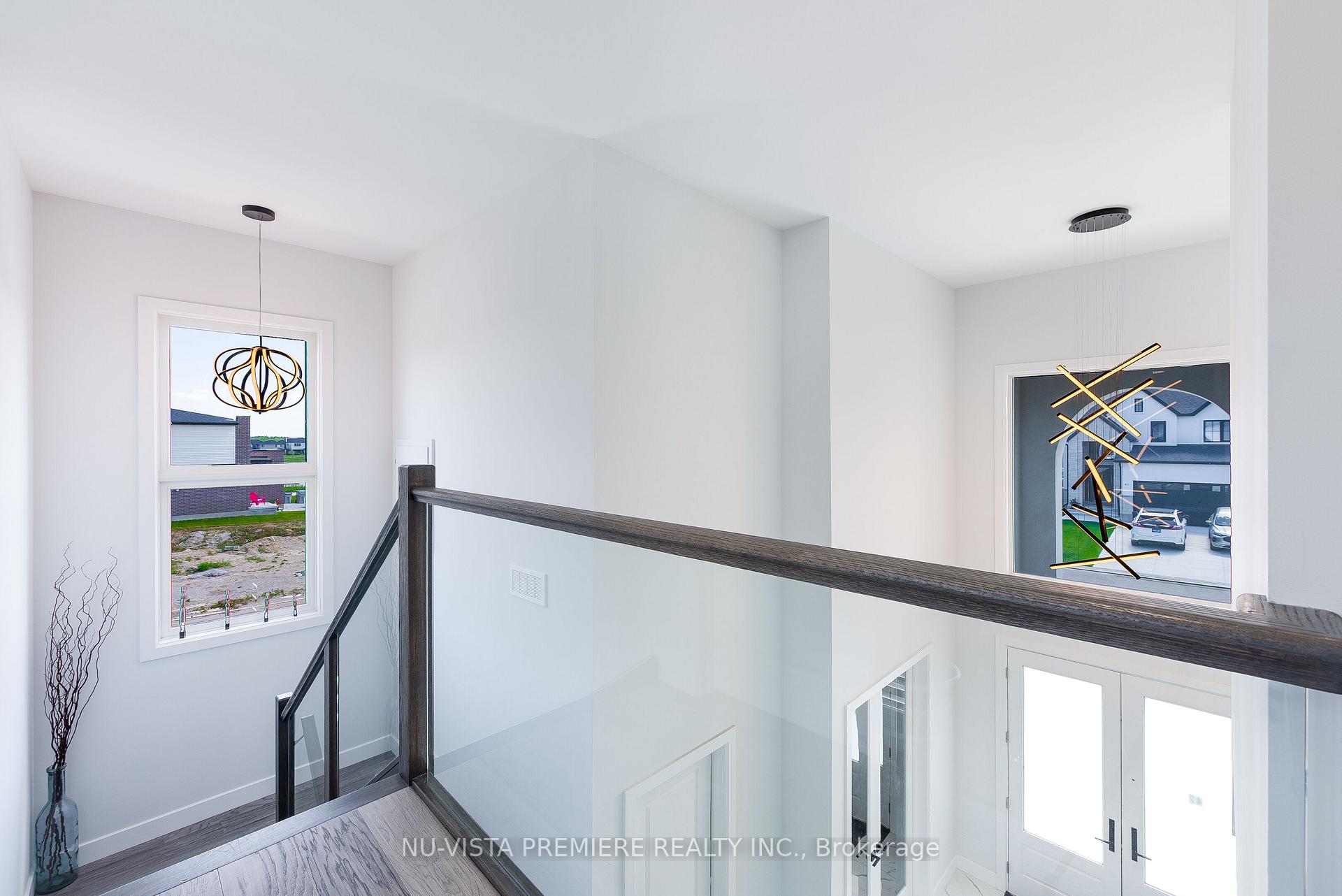 Photo 20 of 42 Poole Crescent, Middlesex Centre, Kilworth — HOMEH