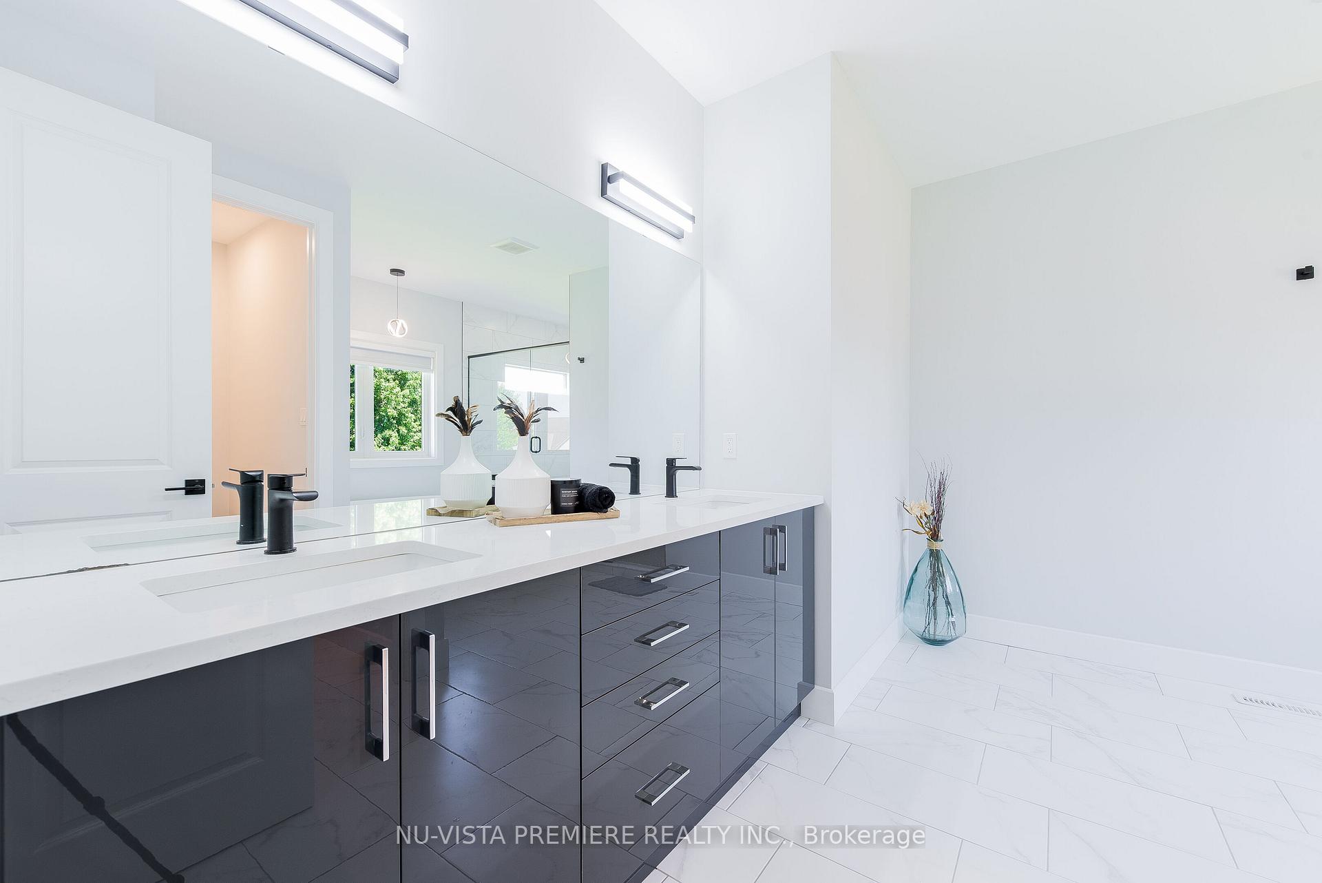 Photo 23 of 42 Poole Crescent, Middlesex Centre, Kilworth — HOMEH