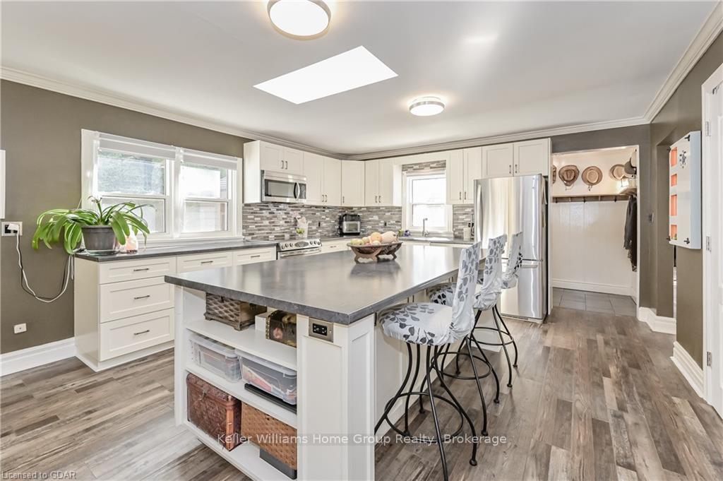 Photo 12 of 14310 First Line, Milton, Rural Milton West — HOMEH