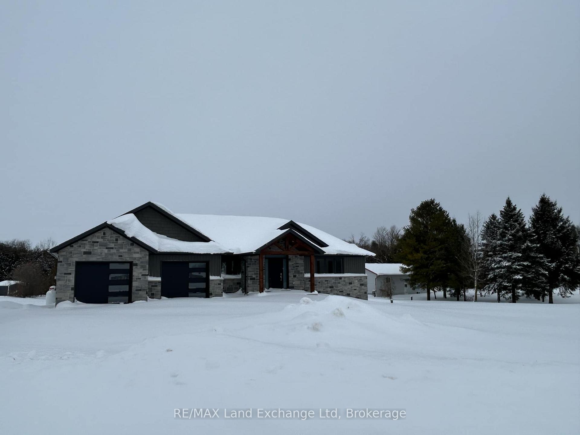 Photo 1 of 6450 Given Road, Minto — HOMEH