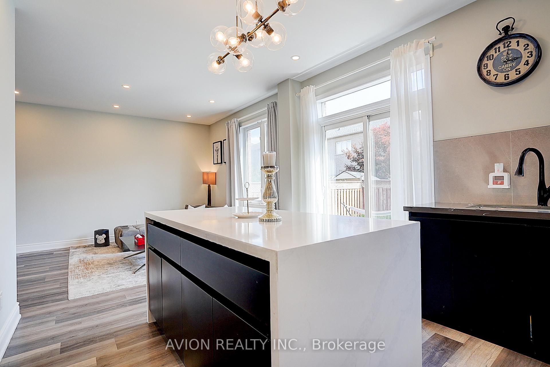 Photo 16 of 67 Oakford Drive, Markham, Cachet — HOMEH