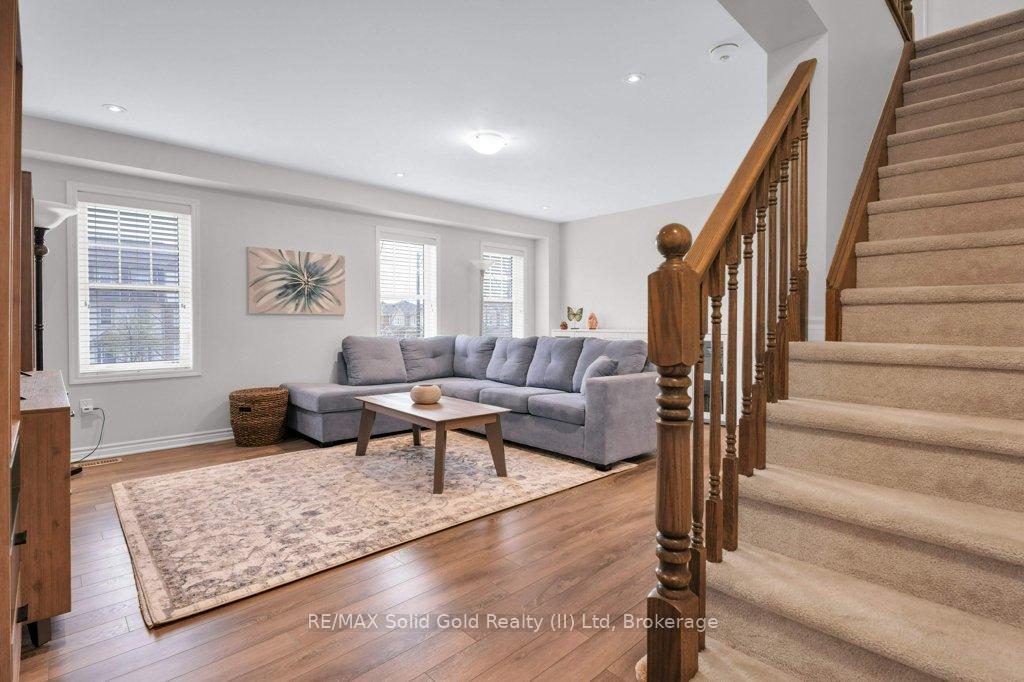 Photo 7 of 133 Ludolph Street, Kitchener, Rosenburg — HOMEH