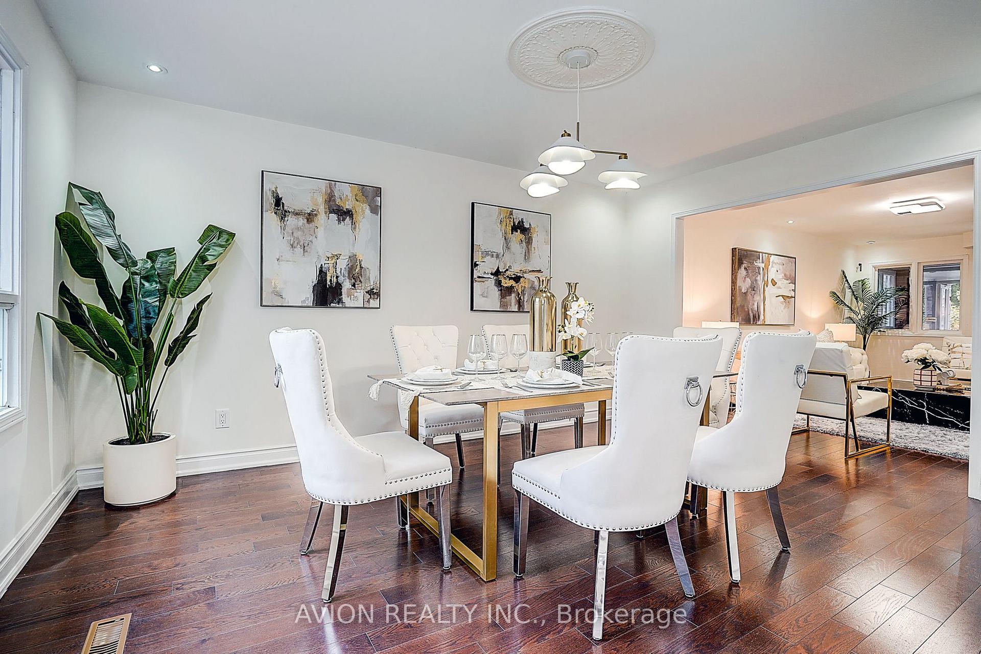Photo 8 of 119 Mary Pearson Drive, Markham, Middlefield — HOMEH
