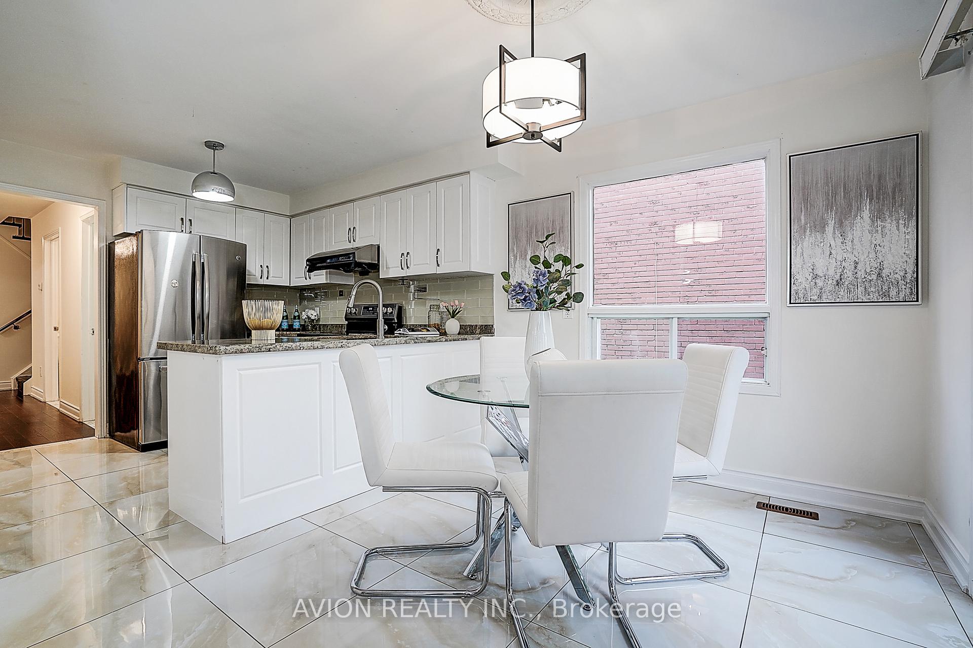 Photo 9 of 119 Mary Pearson Drive, Markham, Middlefield — HOMEH