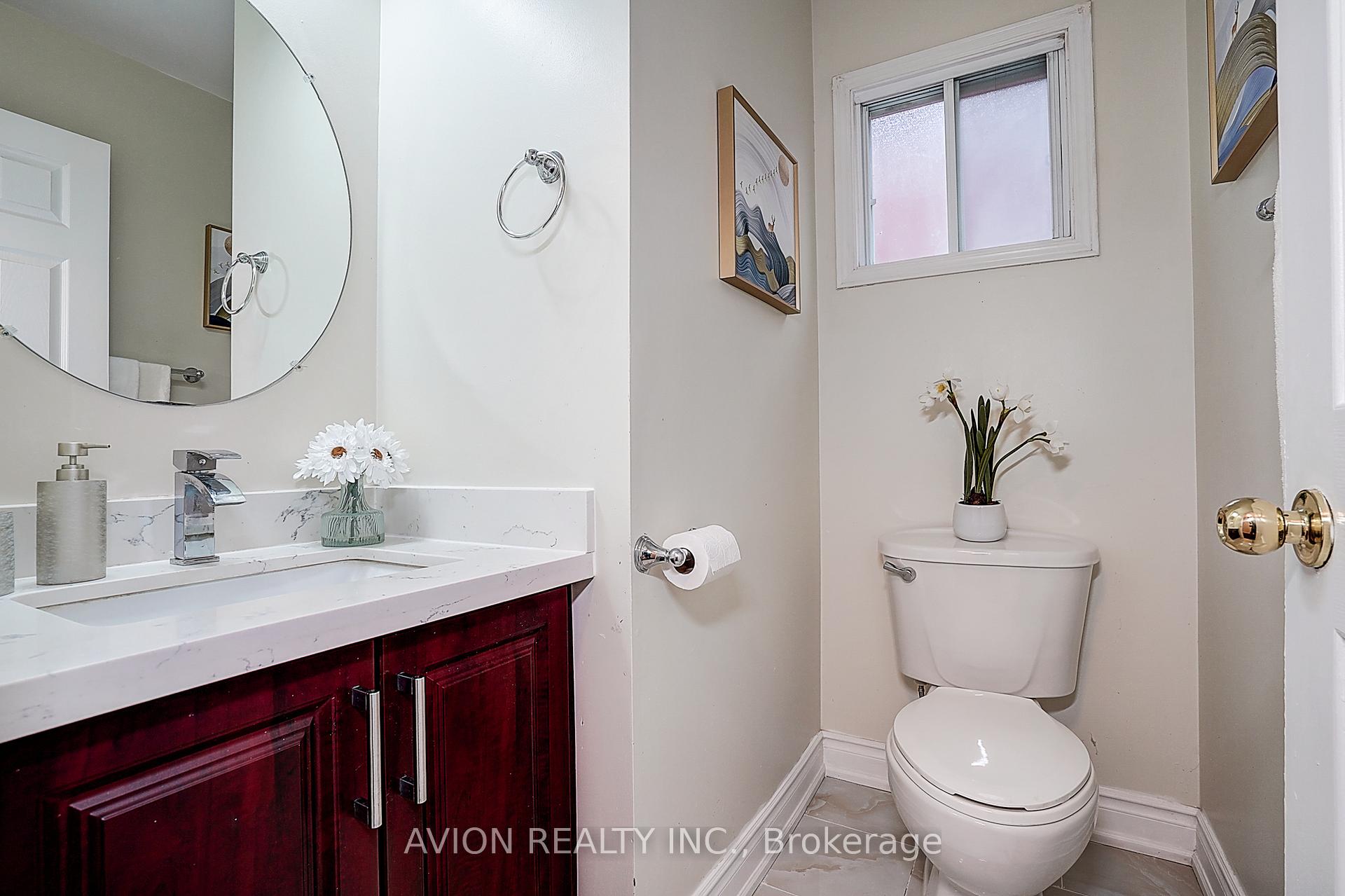 Photo 13 of 119 Mary Pearson Drive, Markham, Middlefield — HOMEH