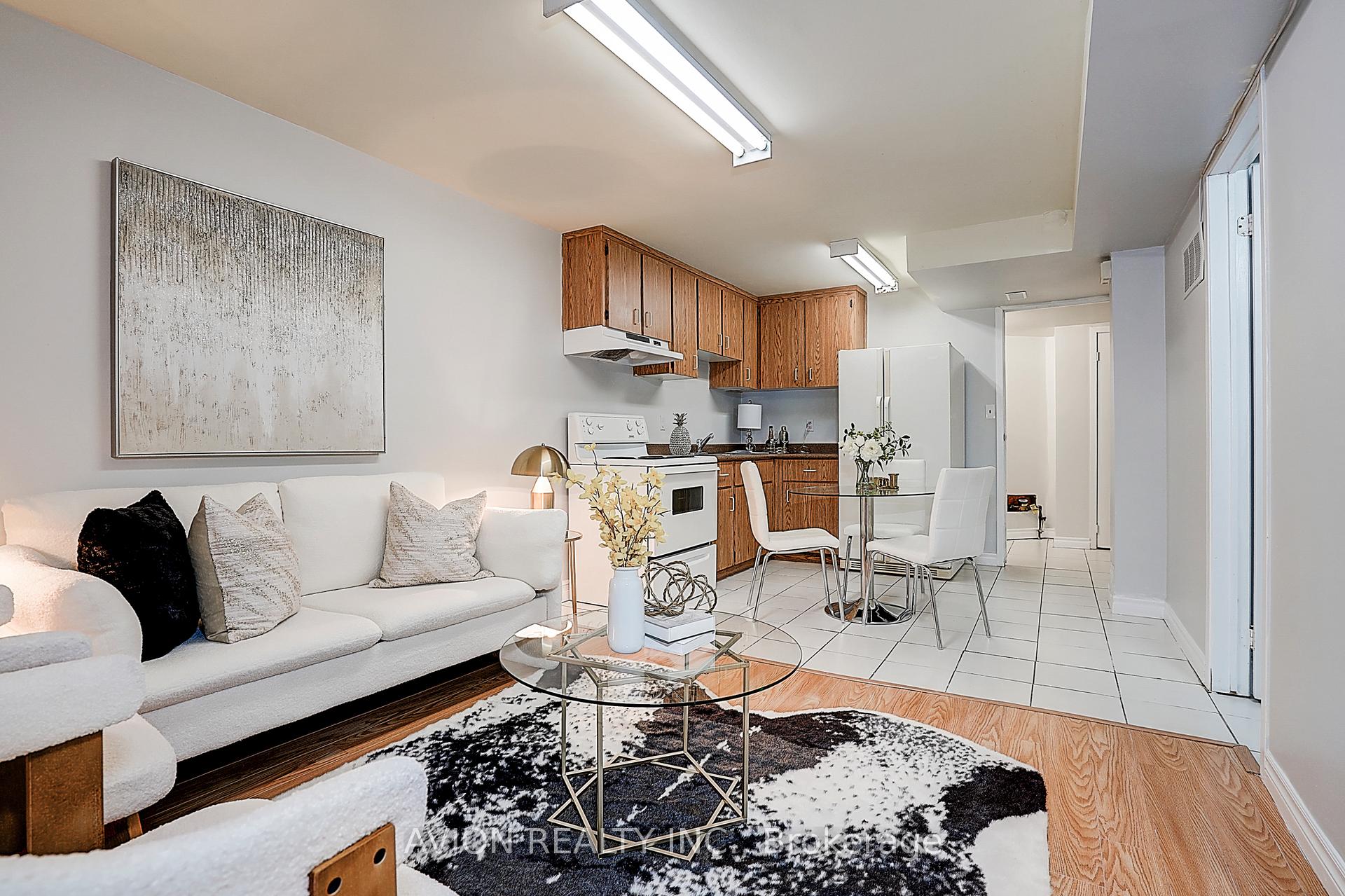 Photo 38 of 119 Mary Pearson Drive, Markham, Middlefield — HOMEH