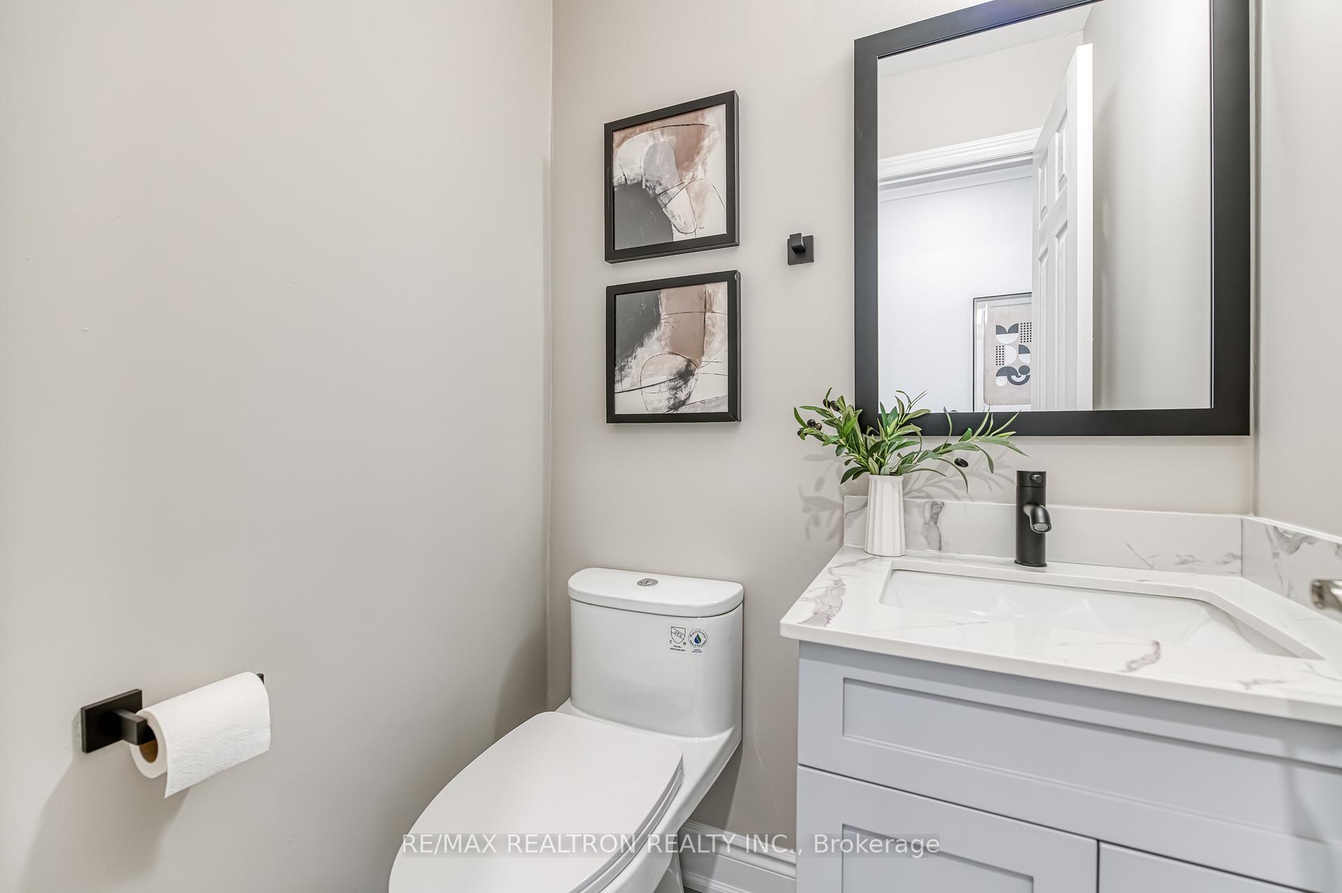 Photo 29 of 39 Ferrah Street, Markham, Unionville — HOMEH