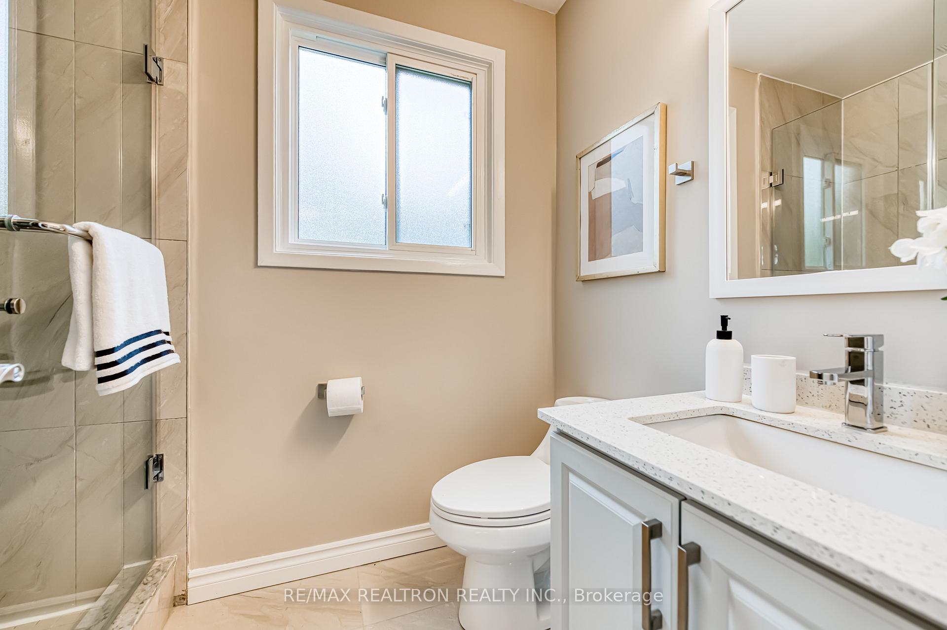 Photo 32 of 39 Ferrah Street, Markham, Unionville — HOMEH