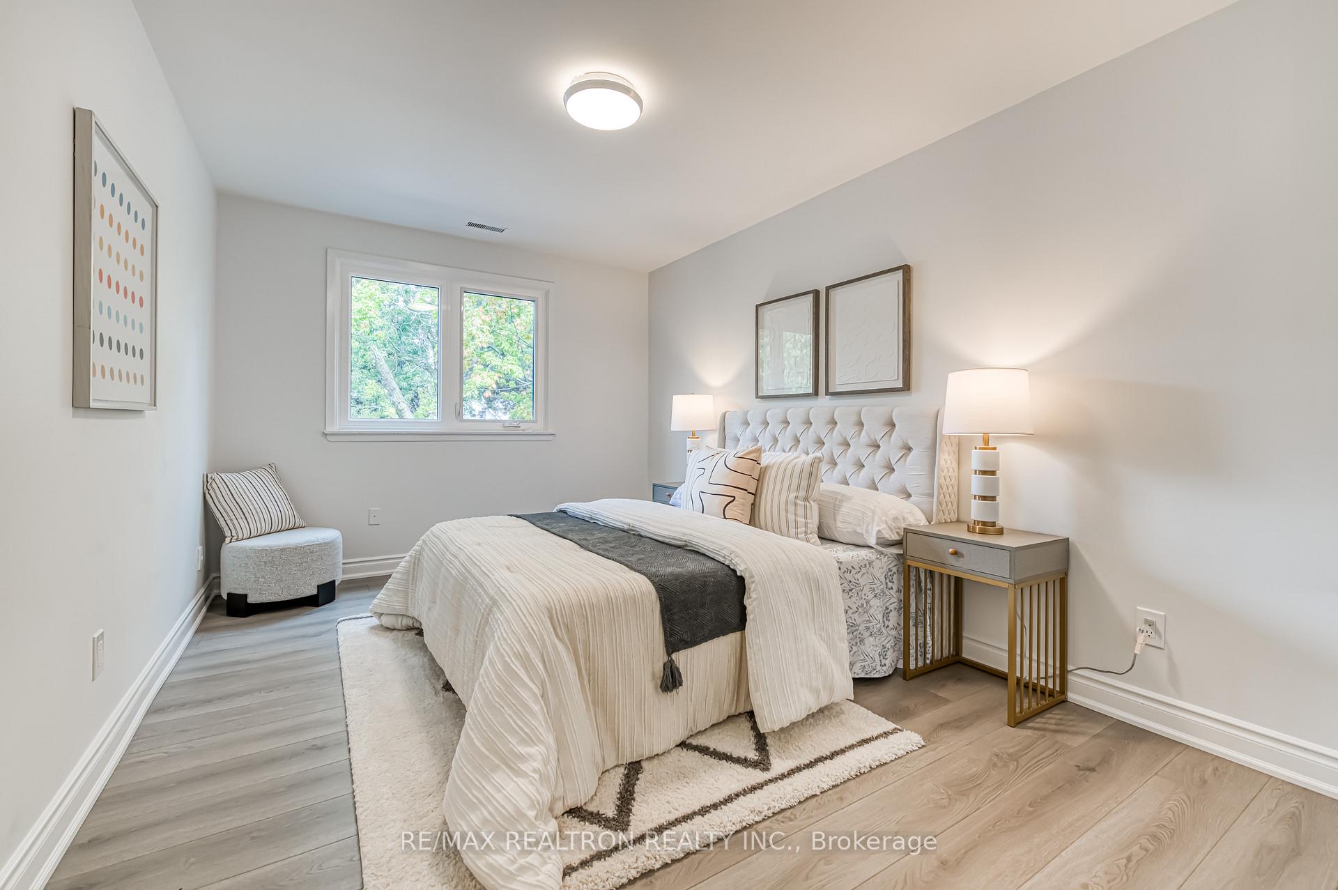 Photo 33 of 39 Ferrah Street, Markham, Unionville — HOMEH