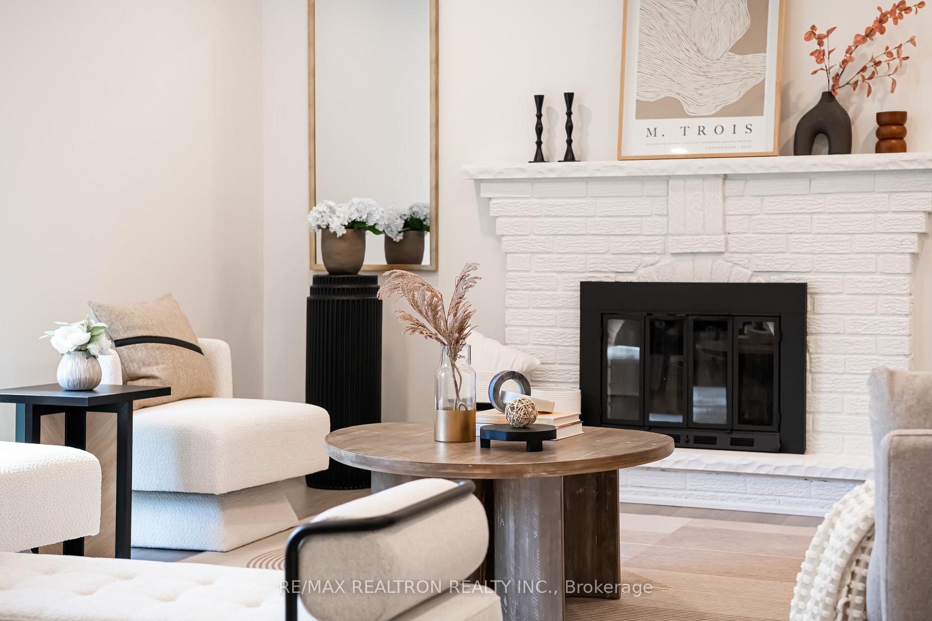 Photo 39 of 39 Ferrah Street, Markham, Unionville — HOMEH