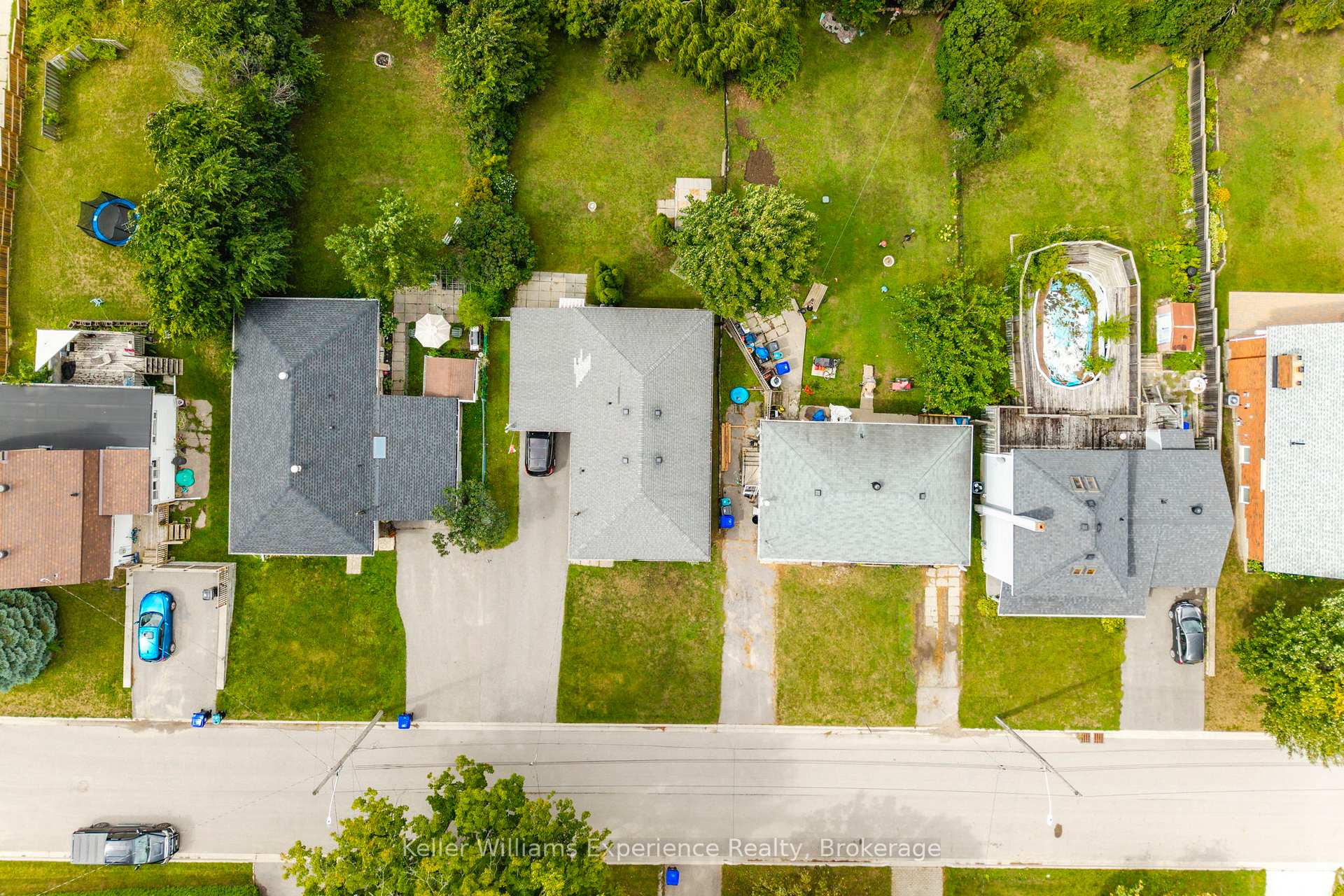 Photo 3 of 262 Ruby Street, Midland — HOMEH