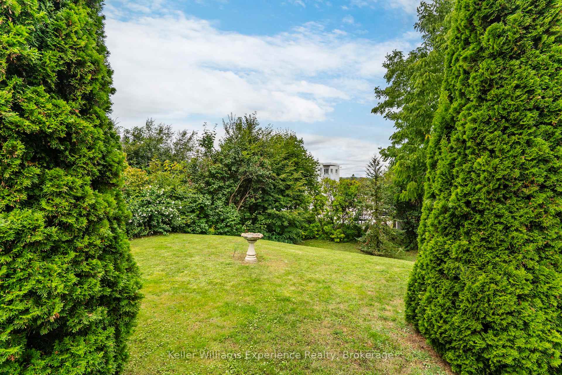 Photo 18 of 262 Ruby Street, Midland — HOMEH
