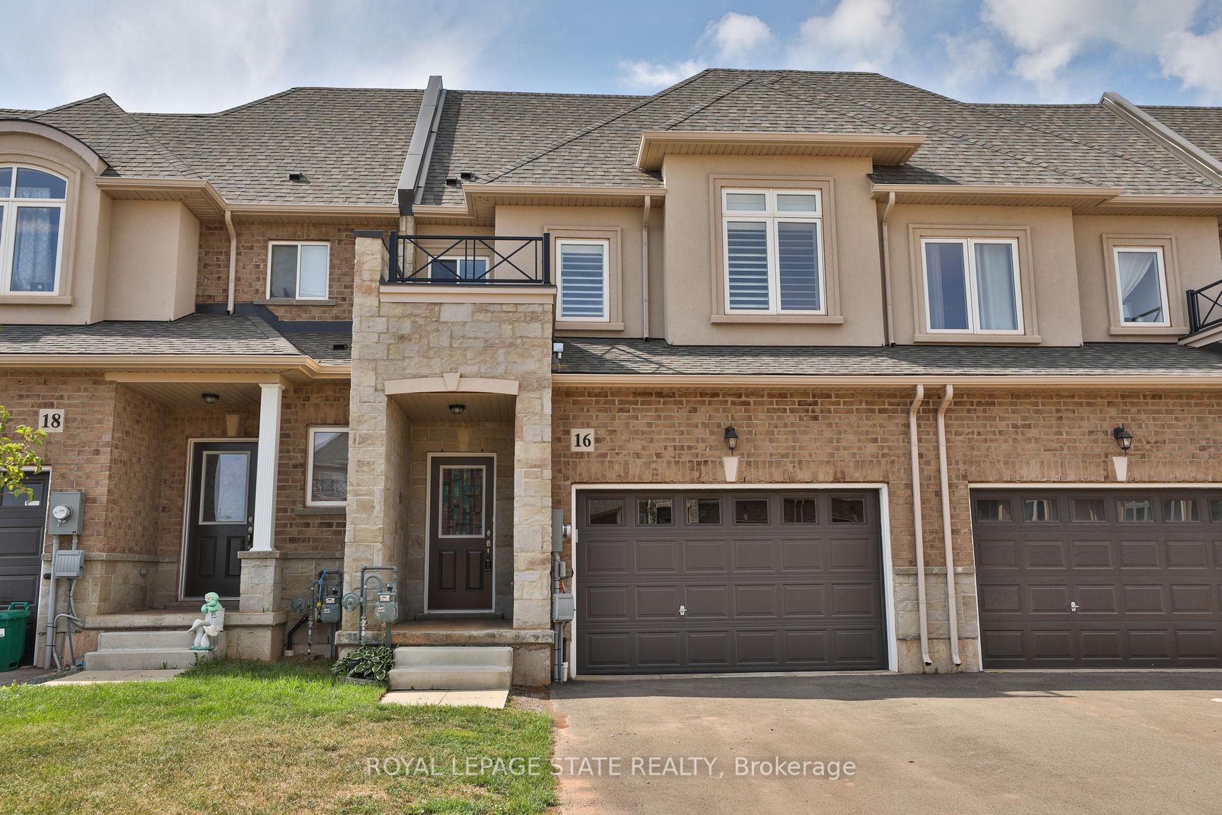 Photo 1 of 16 Zinfandel Drive, Hamilton, Stoney Creek — HOMEH