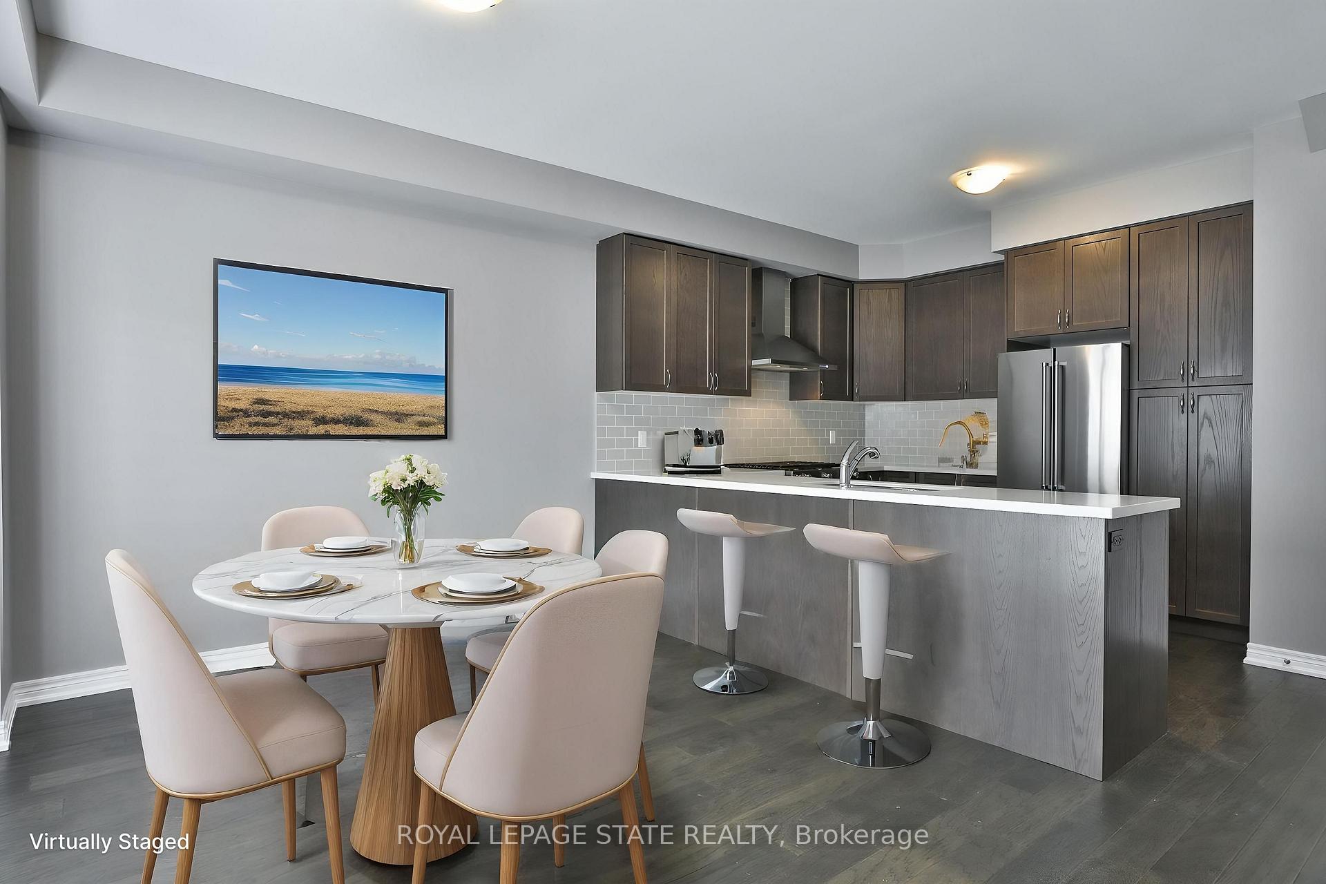 Photo 3 of 16 Zinfandel Drive, Hamilton, Stoney Creek — HOMEH