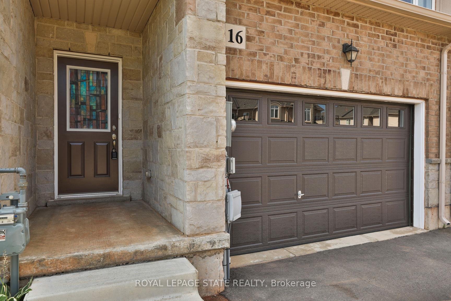 Photo 7 of 16 Zinfandel Drive, Hamilton, Stoney Creek — HOMEH