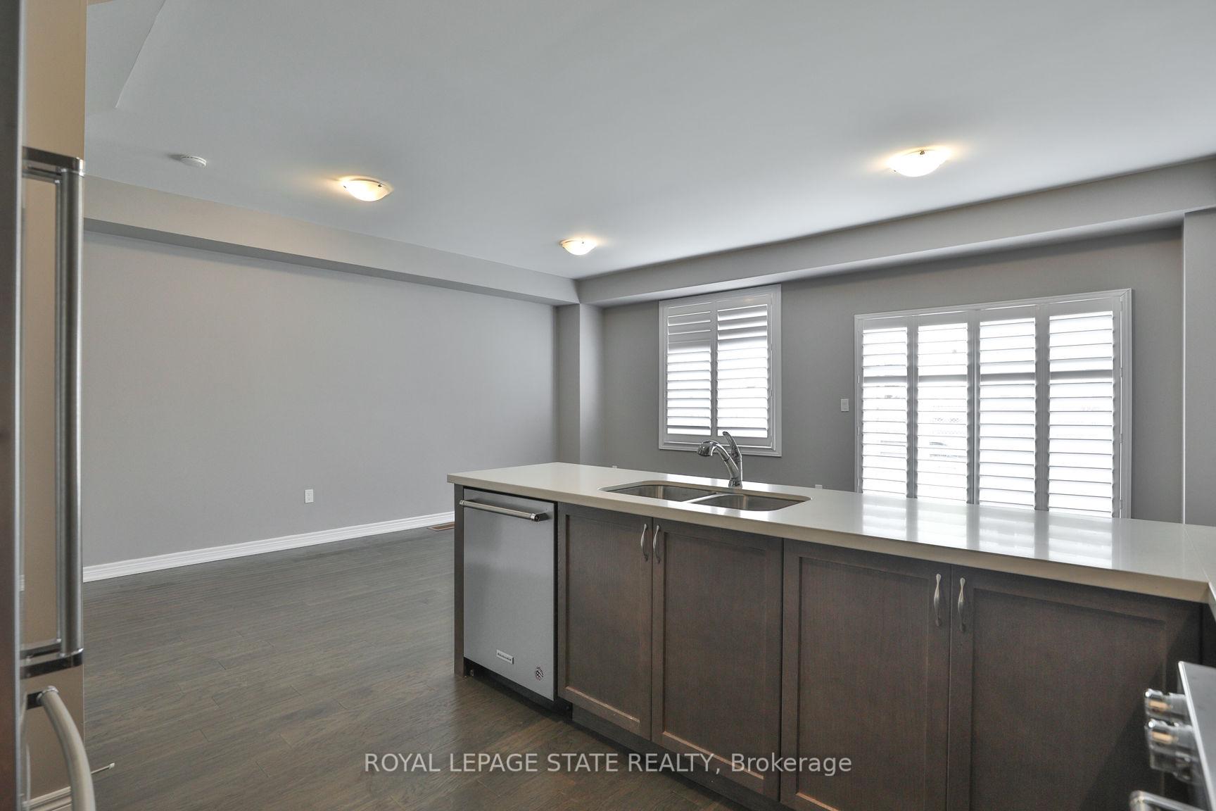 Photo 17 of 16 Zinfandel Drive, Hamilton, Stoney Creek — HOMEH