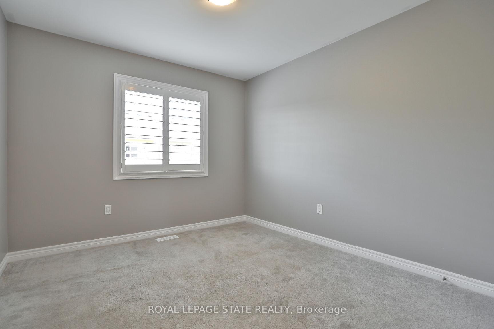 Photo 22 of 16 Zinfandel Drive, Hamilton, Stoney Creek — HOMEH