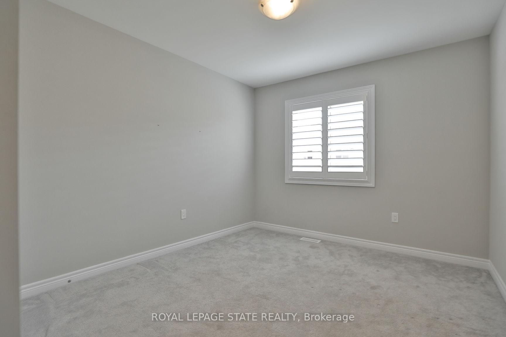 Photo 23 of 16 Zinfandel Drive, Hamilton, Stoney Creek — HOMEH