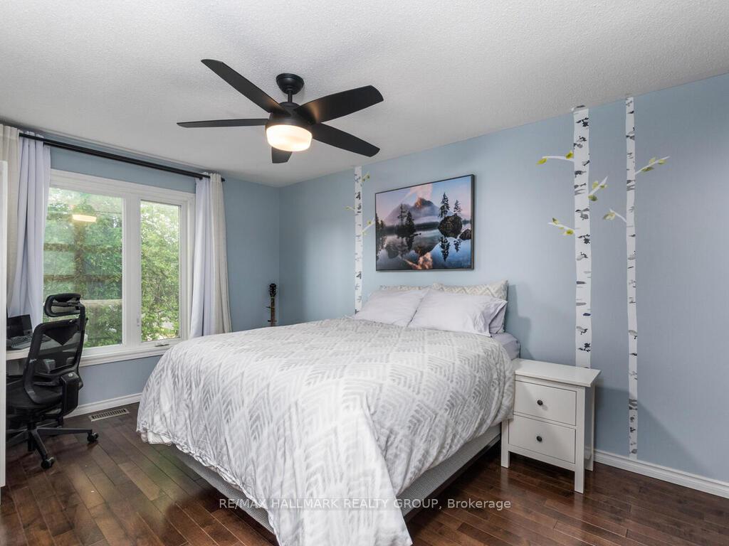 Photo 18 of 49 Grassy Plains Drive, Ottawa, Kanata - Emerald Meadows/Trailwest — HOMEH