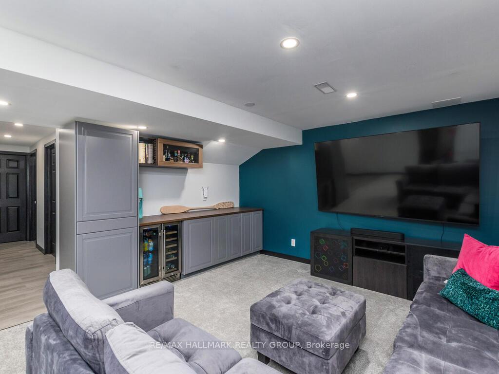 Photo 21 of 49 Grassy Plains Drive, Ottawa, Kanata - Emerald Meadows/Trailwest — HOMEH