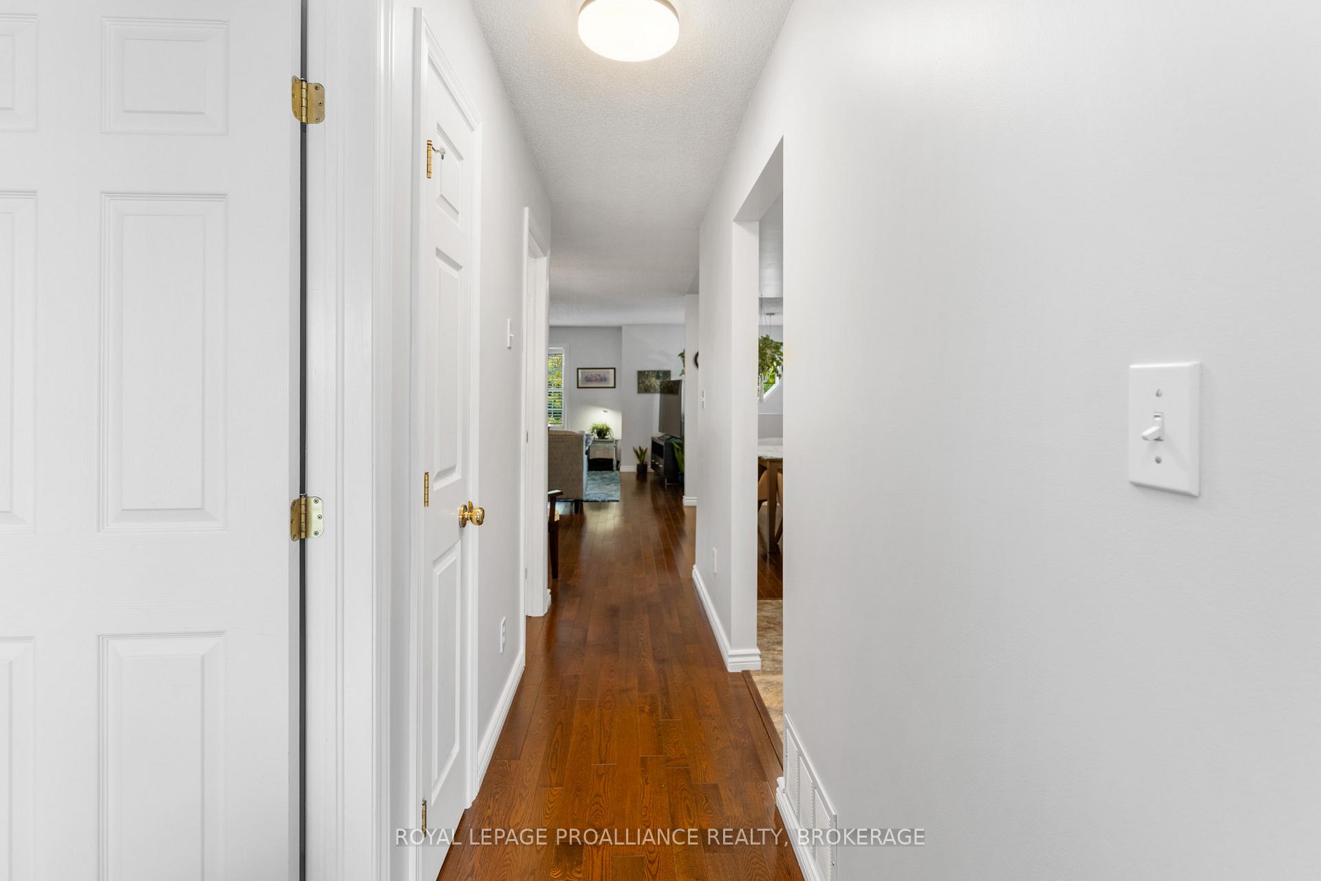 Photo 34 of 591 Tanner Drive, Kingston, East Gardiners Rd — HOMEH