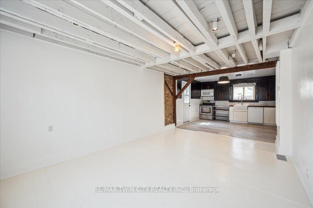 Photo 15 of 195 Lancaster Street E, Kitchener — HOMEH