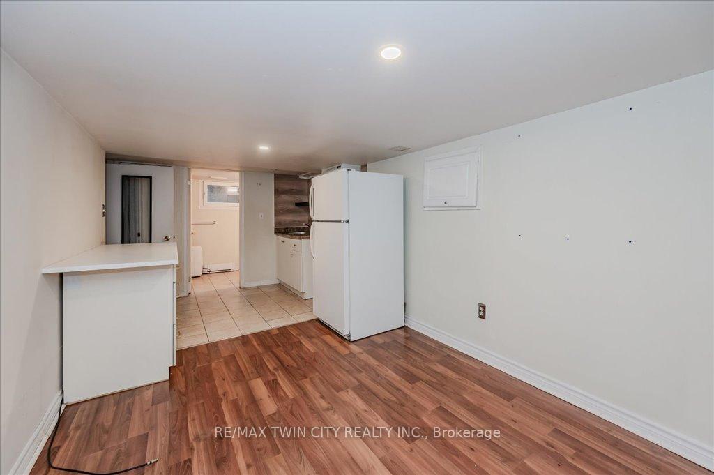 Photo 45 of 195 Lancaster Street E, Kitchener — HOMEH