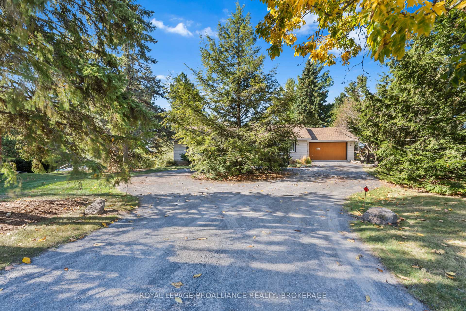 Photo 3 of 1125 Lincoln Drive, Kingston, South of Taylor-Kidd Blvd — HOMEH