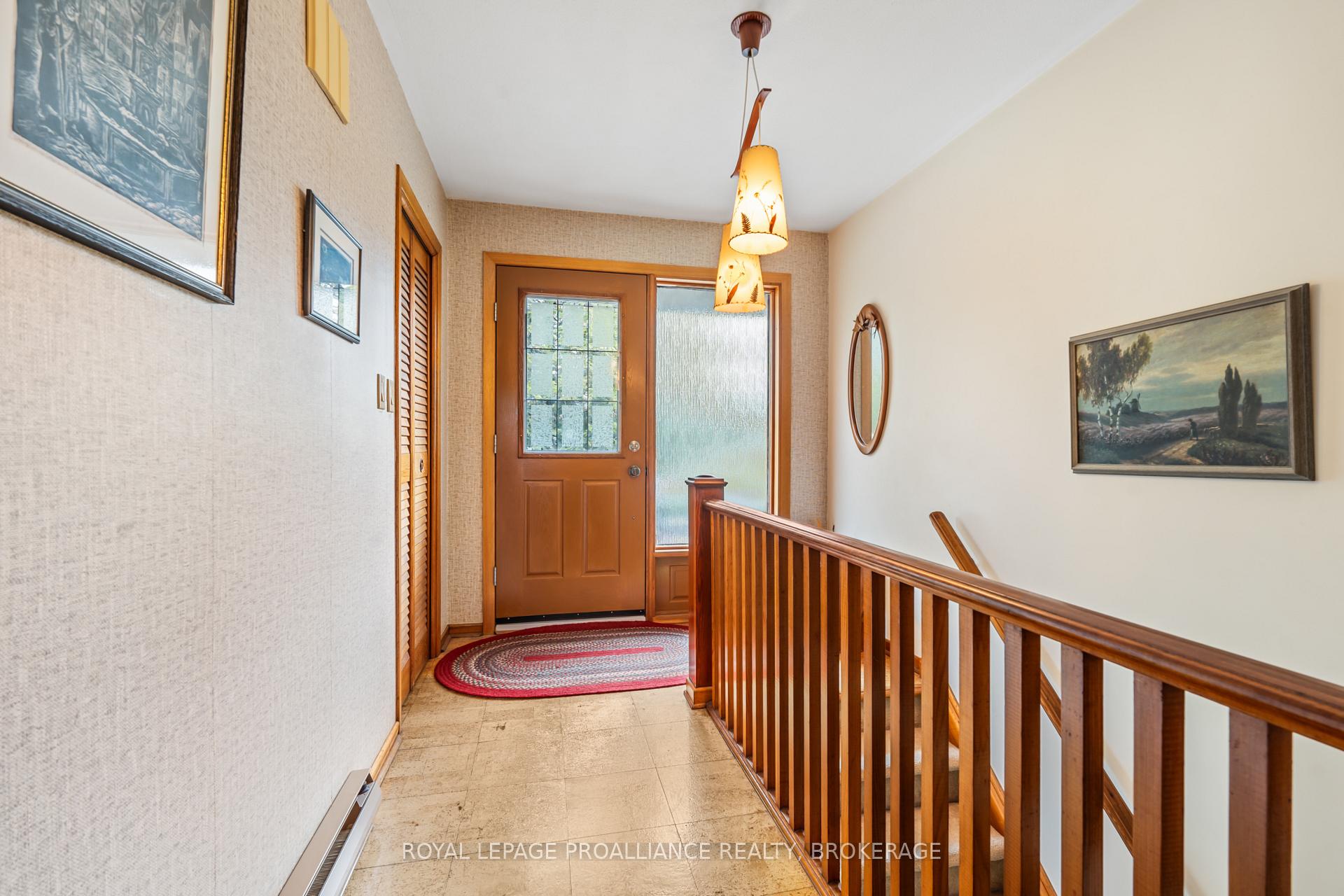 Photo 5 of 1125 Lincoln Drive, Kingston, South of Taylor-Kidd Blvd — HOMEH