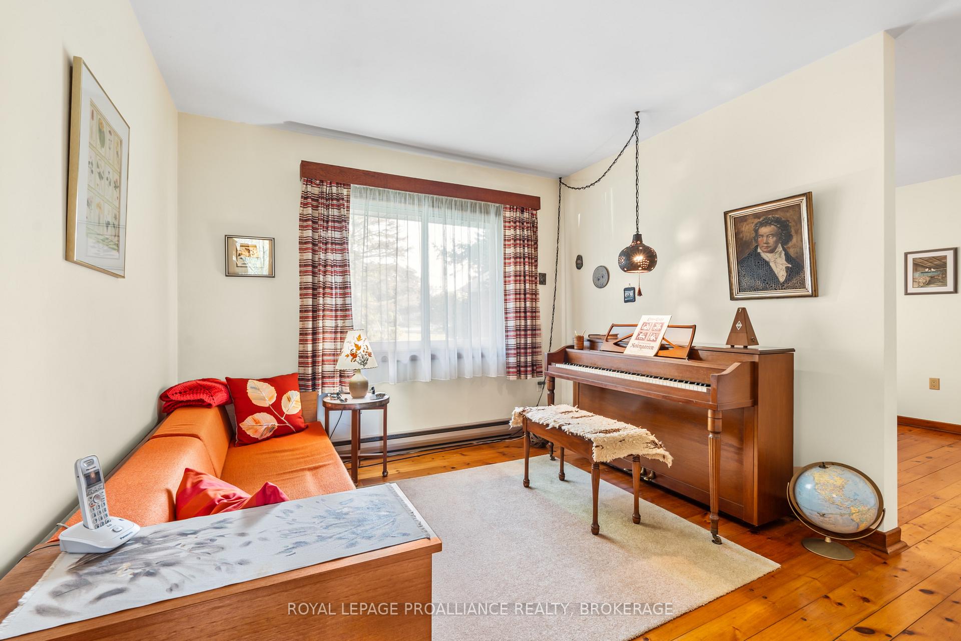 Photo 19 of 1125 Lincoln Drive, Kingston, South of Taylor-Kidd Blvd — HOMEH
