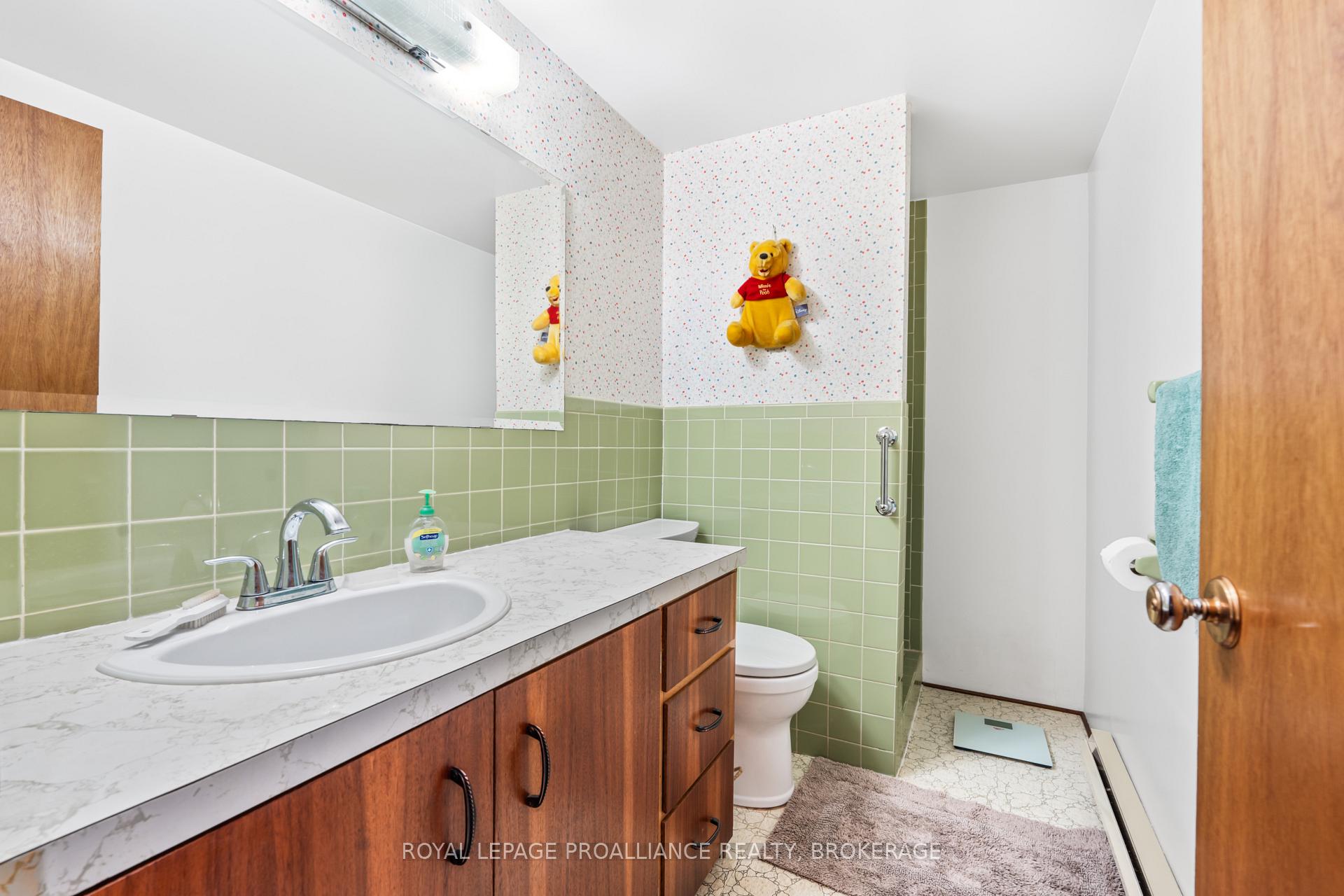 Photo 25 of 1125 Lincoln Drive, Kingston, South of Taylor-Kidd Blvd — HOMEH