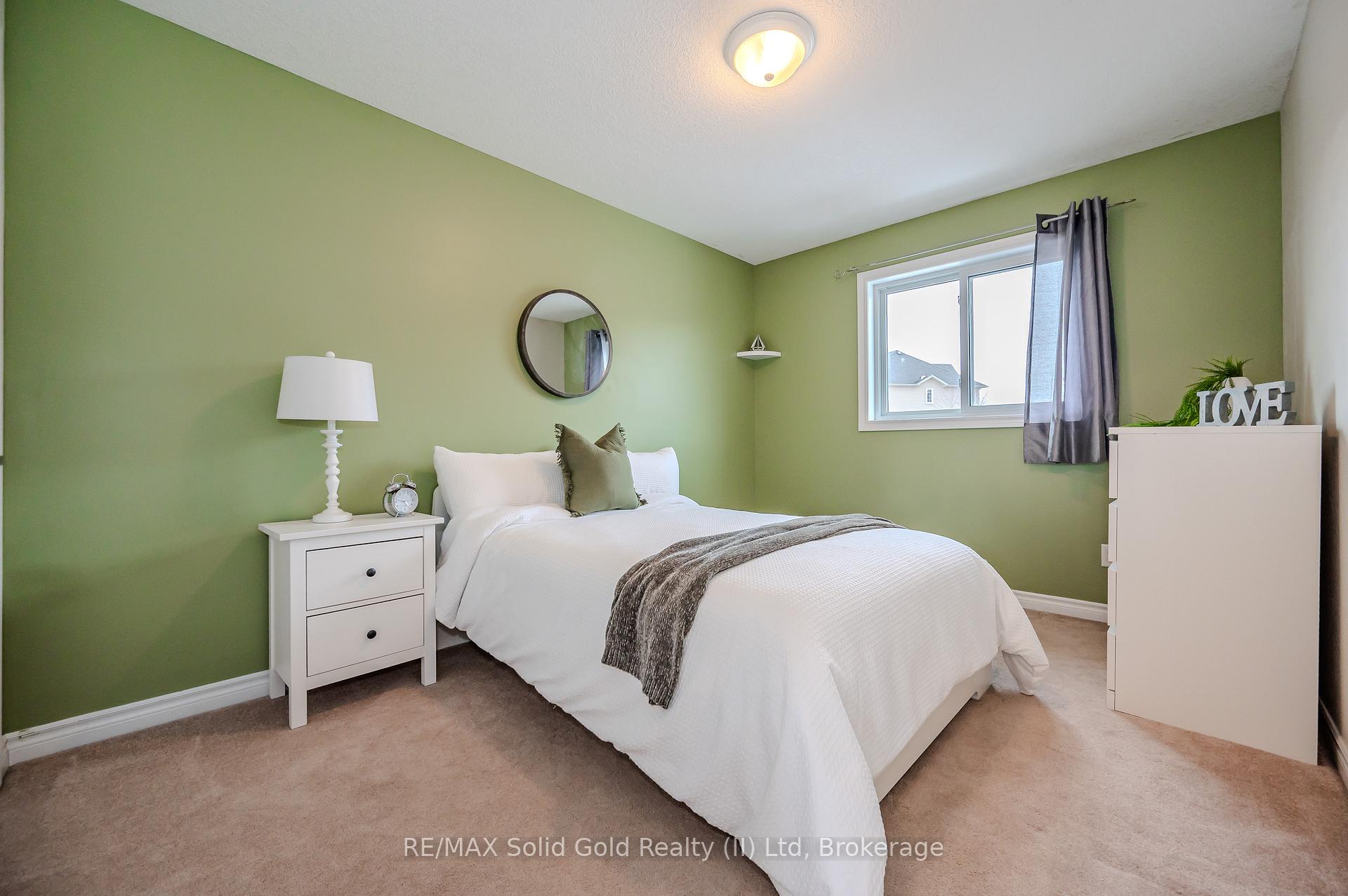 Photo 25 of 1267 Old Zeller Drive, Kitchener — HOMEH